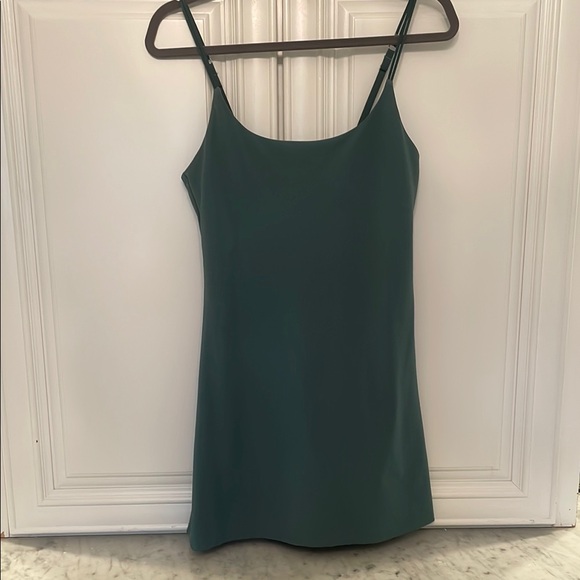 Abercrombie & Fitch Tops - Abercrombie & Fitch Green Fitted Sleeveless Camisole